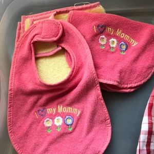 Baby bibs for new mommy and matching towelette.